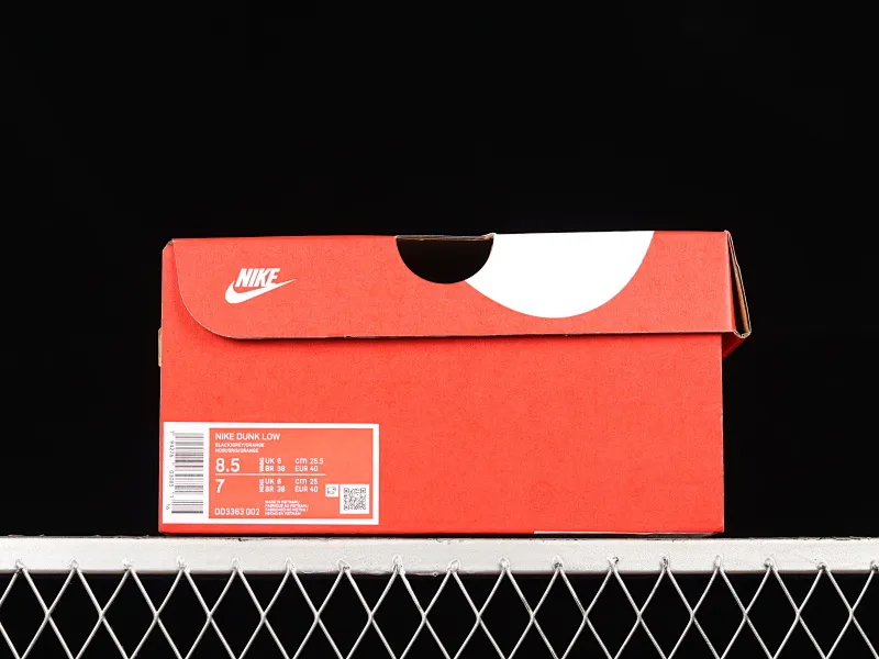 All categories Nk SB Dunk series Nk SB Dunk Low low-top sneakers F version Nk Dunk Low "CNY" Year of the Tiger limited edition SB smashing backboard fashion casual sneakers DD3363-002